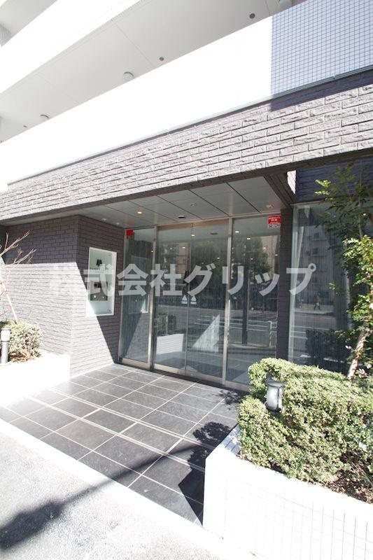 パークフラッツ横濱公園のエントランス