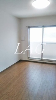 【居間・リビング】 | リコルテ大和 | 洋室のお部屋です。