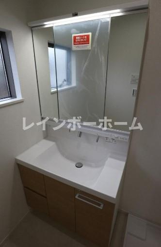 ソレイユ・ルヴァン川越末広町の独立洗面台