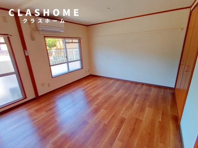 コーポ鳥山　　 刈谷市近郊の賃貸はクラスホーム刈谷店の居間・リビング|同物件の別部屋になります。