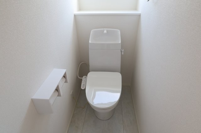 《仲介手数料無料》緑区大字三室2083-4新築一戸建てミラスモのトイレ