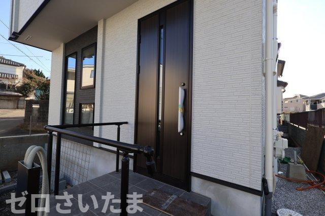 《仲介手数料無料》緑区大字三室2083-4新築一戸建てミラスモの玄関