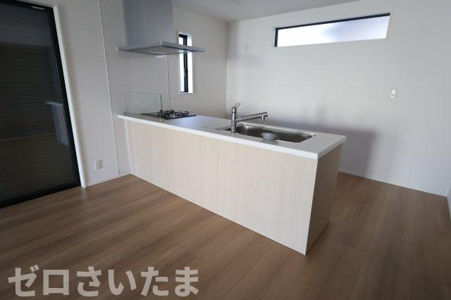 《仲介手数料無料》緑区大字三室2083-4新築一戸建てミラスモのキッチン