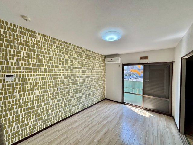 シャトー三木の居間・リビング