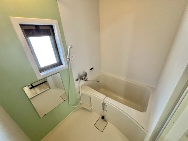 シャトー三木の浴室