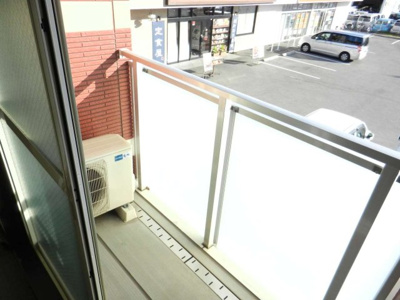 【バルコニー】 | レオネクストスマイル | 明るく開放感のあるバルコニー