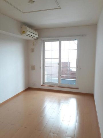 セレーノ　Ｂ棟の居間・リビング