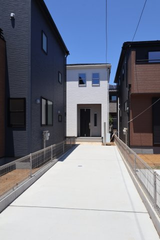 《仲介手数料無料》見沼区大字大谷1854-23新築一戸建てリーブルガーデンの外観