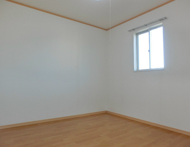 ルミエールマゴジVの居間・リビング|ゆったりとしたリビングです