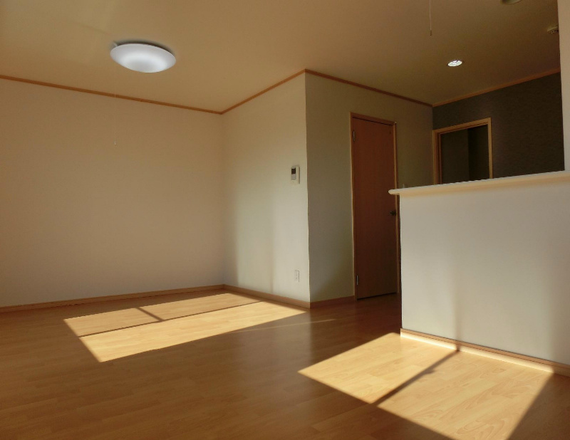 ルミエールマゴジVの居間・リビング|使いやすいリビングです