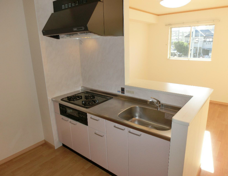 ルミエールマゴジVのキッチン|きれいなキッチンです