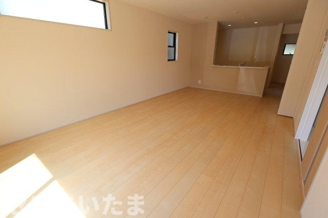 《仲介手数料無料》見沼区大字大谷1854-23新築一戸建てリーブルガーデン