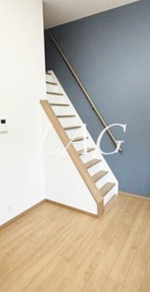 【居間・リビング】 | こもれびテラス橋本 | 洋室のお部屋です。（同仕様設備です。）