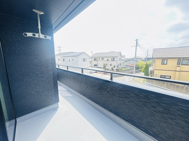 新築　前橋市上増田町第3　Livele Garden.S　1号棟のバルコニー|現地写真　日当たりの良い広々バルコニー！どのお部屋からも行き来できます。							
