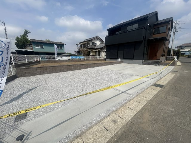 新築　前橋市上増田町第3　Livele Garden.S　1号棟の駐車場|現地写真　駐車スペースは2台分可能です！
