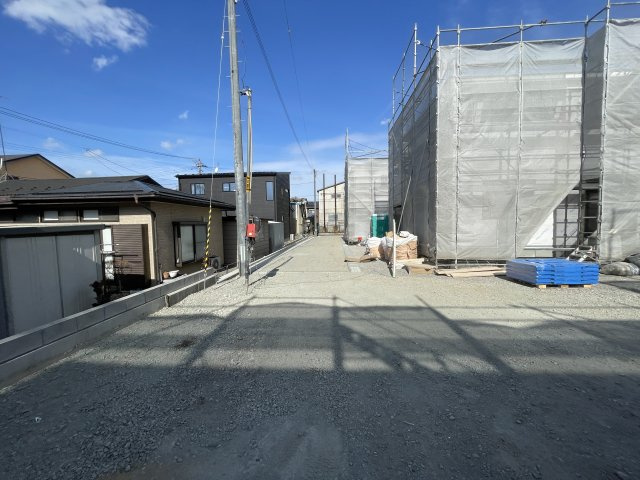 新築戸建・新築建売　郡山市昭和第9　芳賀小・第四中の前面道路含む現地写真|操作も簡単なモニター付きインターフォンで、セキュリティを強化！