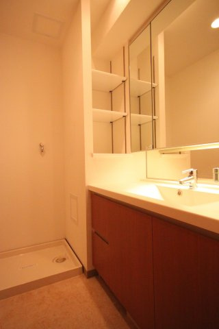 【独立洗面台】