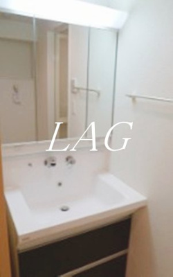 【独立洗面台】 | コートポワール国立 | 独立洗面台です。