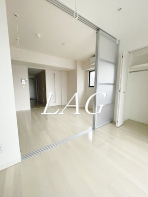 【居間・リビング】 | ラフィーネ大宮 | 洋室のお部屋です。（同仕様です。）