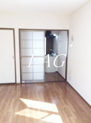 【居間・リビング】 | ウィットフィールドハウス | 洋室のお部屋です。（同仕様です。）