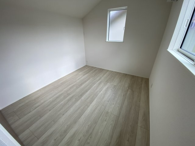 所沢市下安松第2期の洋室