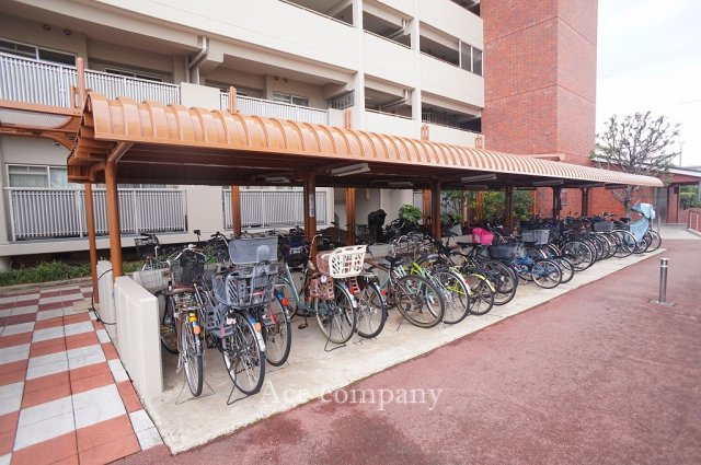 【駐輪場】の画像