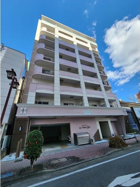 レベント岐阜の外観