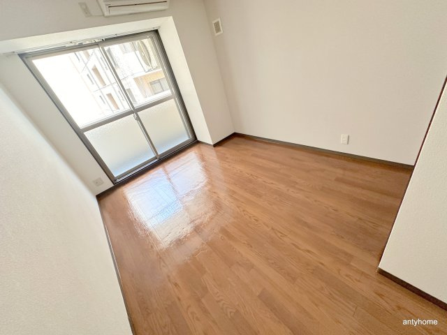 みおつくし江戸堀　仲介手数料無料の寝室