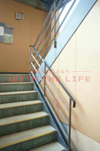 ワンピース【10,000円キャッシュバック対象物件】のロビー|落ち着いたロビーです