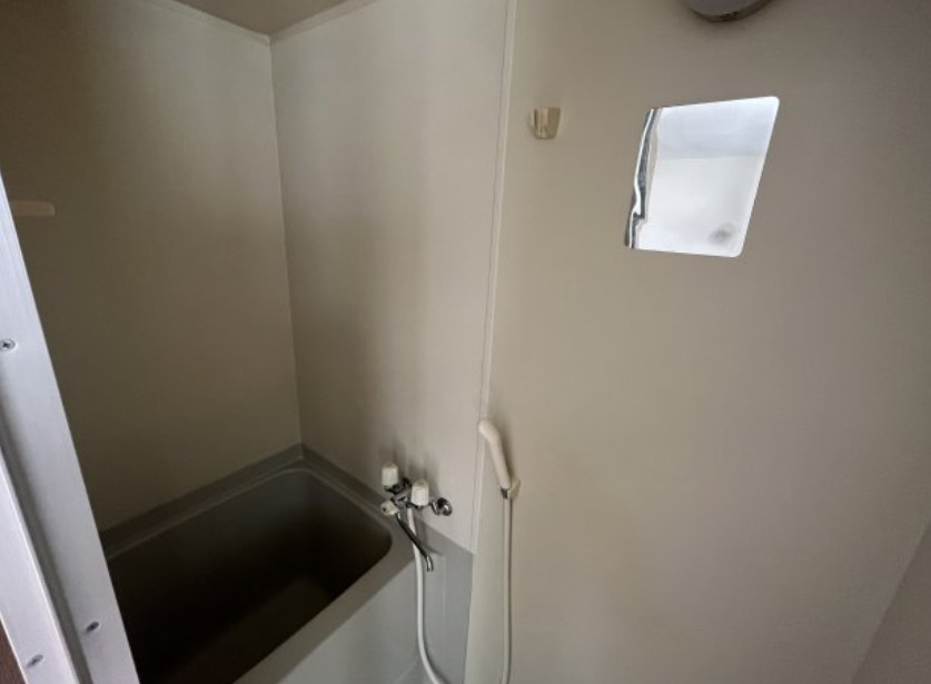 ファイン滝野川Ａ棟の浴室