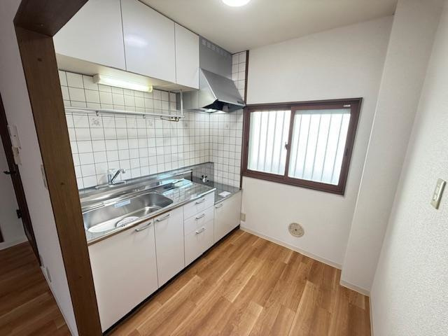 ロイヤルタムラバラ館のキッチン