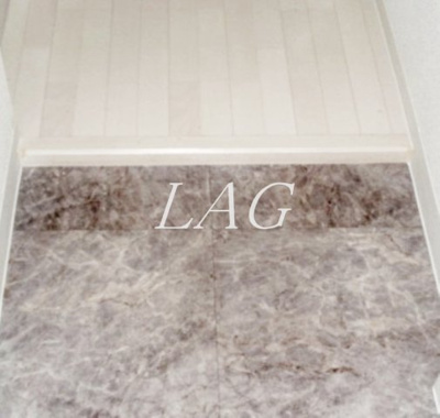 【玄関】 | ＥＳビル | 玄関です。