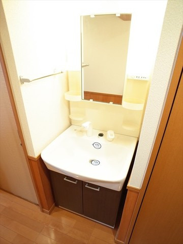 GrandE’terna福岡天神橋の洗面所