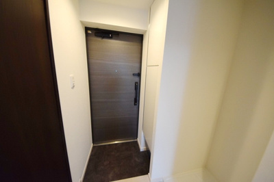 【玄関】 | COMPOSITE shinagawa-minamiooi