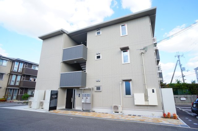 グローリーの外観