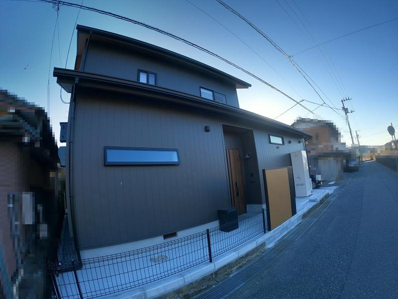 高知市南万々　中古戸建ての外観