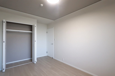 【洋室】 | 西つるみコーポ | 洋室（約7.0帖）