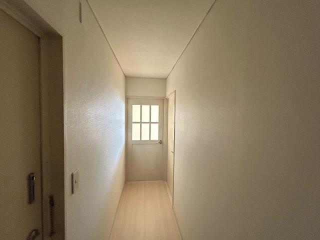 エステート山崎の内装|廊下