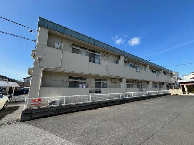 エステート山崎の外観|外観写真（昼）