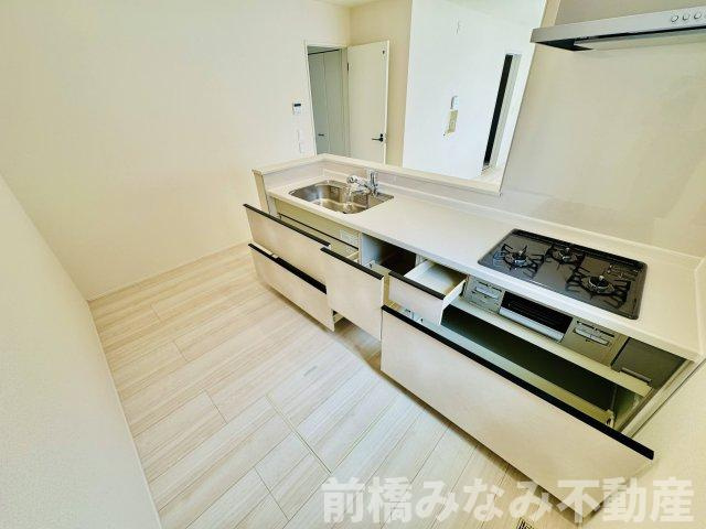 高崎市新保田中町24-1期　２号棟(全３棟)　リナージュ　新築建売分譲の独立洗面台|朝の支度にも助かる、独立の洗髪洗面化粧台