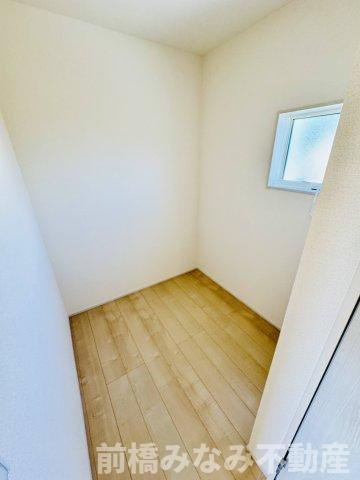 前橋市茂木町第3　１号棟(全８棟)　リーブルガーデン　新築建売分譲の洋室|ゆったりした洋室です