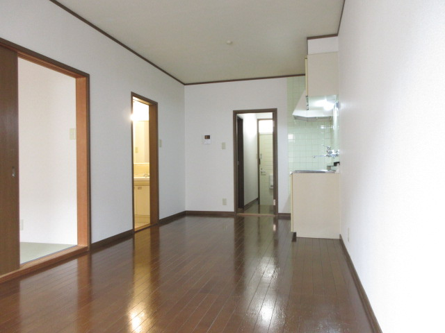 【居間・リビング】 | グリーンシャトレ2