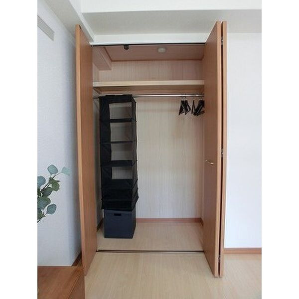 エクセレンス大宮の玄関