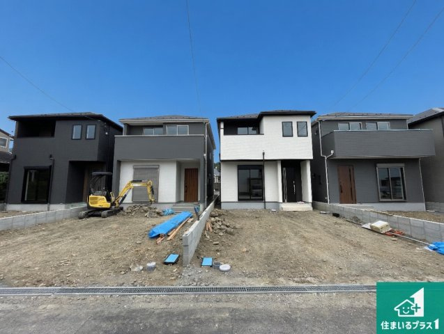 大津市千町　第1期　新築一戸建ての外観|現在建築中！落ち着いた街並みで新生活を始めることが出来そう！周辺の物件も併せてご紹介させて頂きます！
