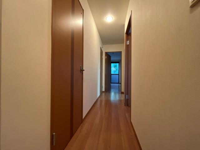 パイン・ツリーの内装|廊下（イメージ）