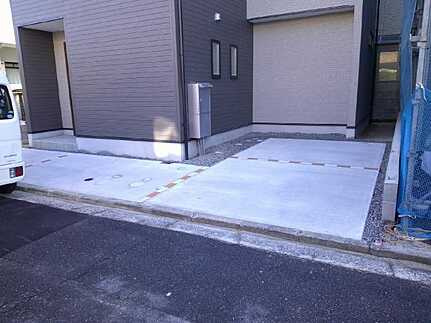 広島市佐伯区五日市中央6丁目　新築一戸建ての駐車場