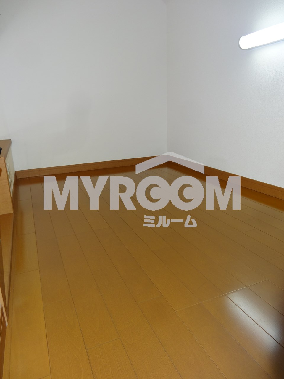 フェリスミューの寝室|便利なロフト付☆