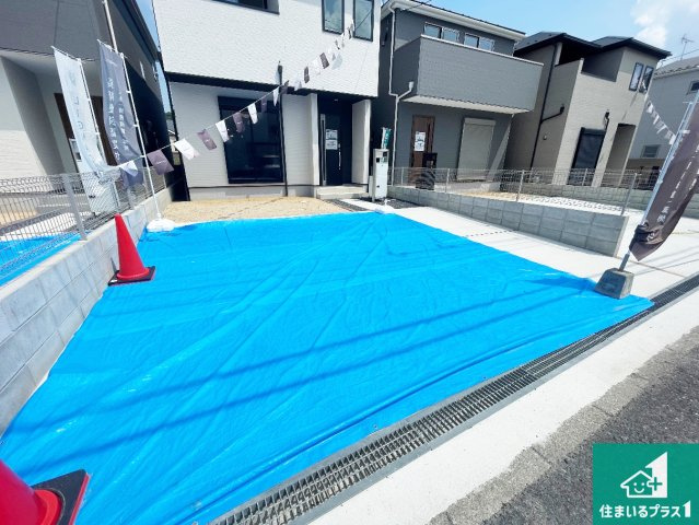 大津市千町　第1期　新築一戸建ての駐車場|駐車スペース！散水栓があるので、こまめに愛車を洗えます！