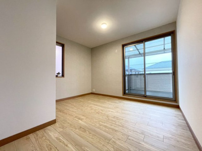 【洋室】 | 高槻市西町　中古戸建