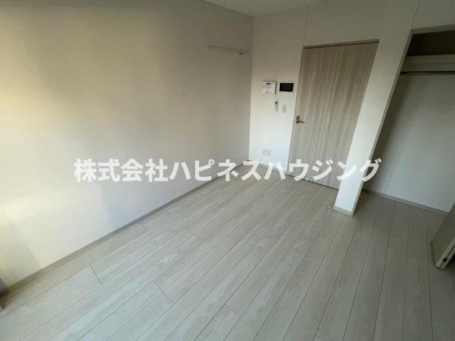 モアナ　レジデンスの洋室|募集のお部屋は反転タイプです